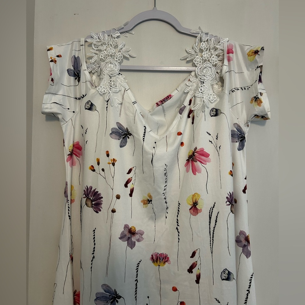 Floral Lace Accent Women's Top